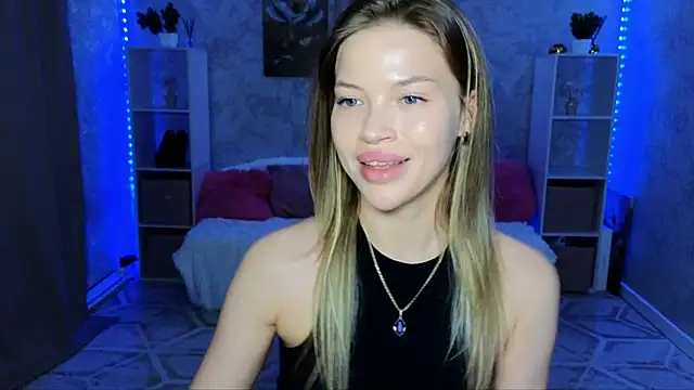 EmmyMills webcam