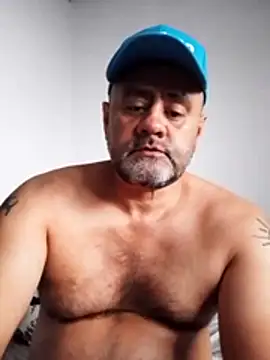 daddy_mao live cam on StripChat