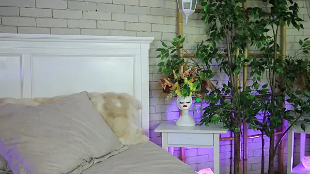 EmillyBronte live cam