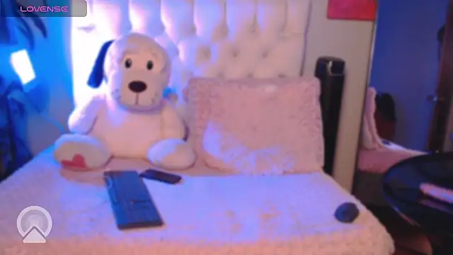 Anny_Evaanss_ Live chatroom