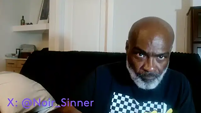 sinnernoir (M mature) - stroke, standing, show ass