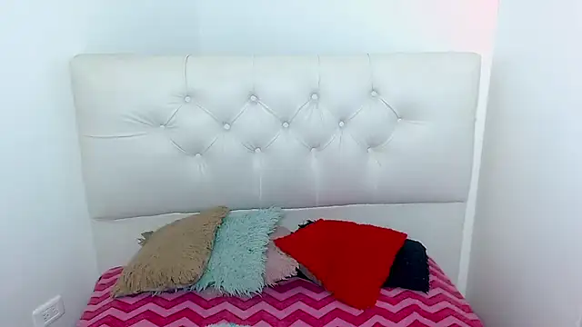 Modella: x_isabella_x