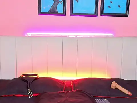 Sophia_Colinns webcam
