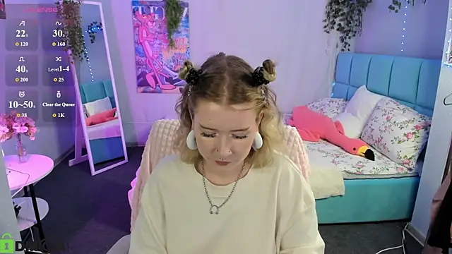 Elira_Vane webcam