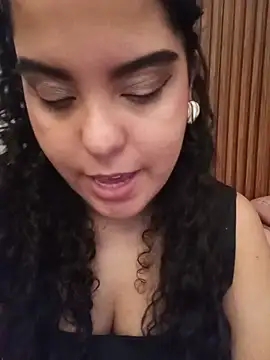 NicolleOverton webcam