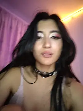 Tahararomanov live cam on StripChat