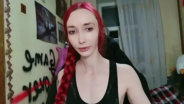 Roxy_Silver live cam on StripChat