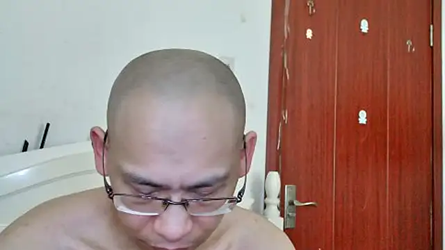 benly888 live cam on StripChat