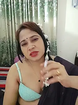 odhora-20 (F milf) - Oil my sexy pussy hole