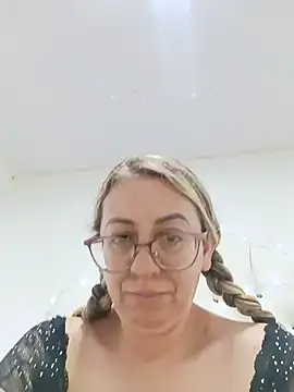 miss_hanna07 live cam on StripChat