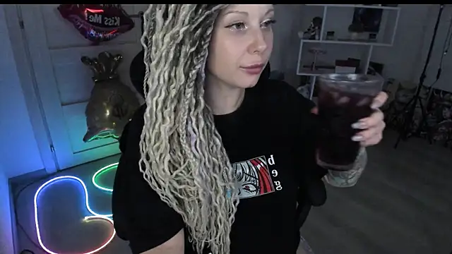 HoneySallyMoore webcam