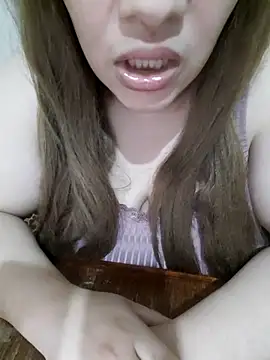 Madam_bezzzoul live cam on StripChat