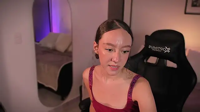 ChloeMoreti webcam