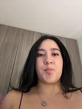 Nina_lovi