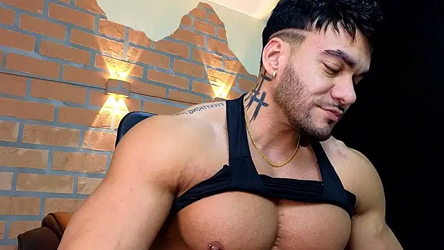 zac_levis_ live cam on StripChat