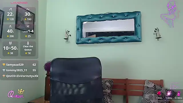 _Victoria_Jones_ live cam on StripChat