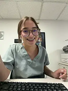 Sweet_Milaa1 webcam