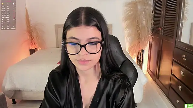 scarletsin__ webcam