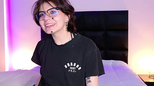 bonnyvel live sex cam