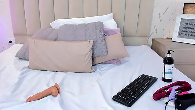 ViolettaRousee_ webcam