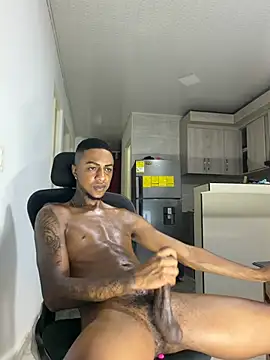 YeremiBrowm webcam