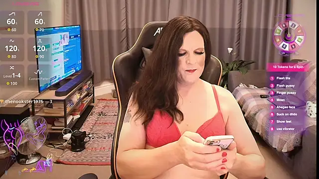 NaughtyCatherineClimax74 live cam on StripChat