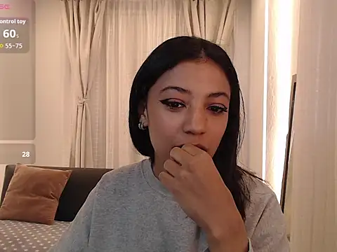 Scarleet_miaa webcam