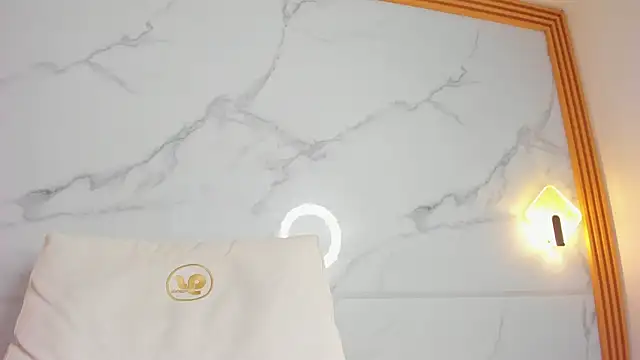 alena_kenner webcam