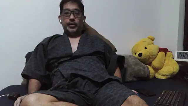 komadanaoki live cam on StripChat