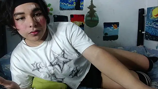 Tiff_-Styles webcam