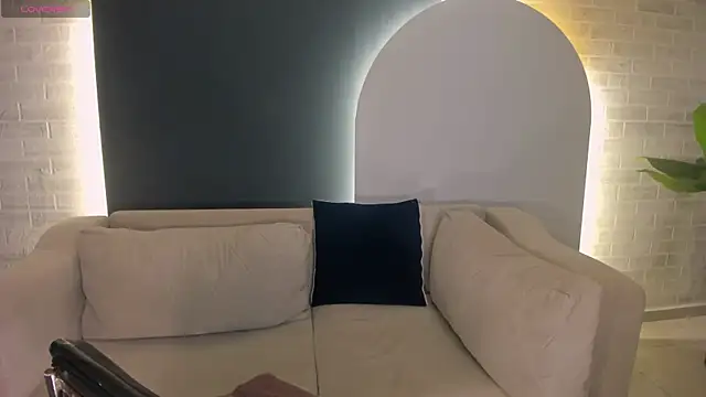 JuliaBanks_ webcam