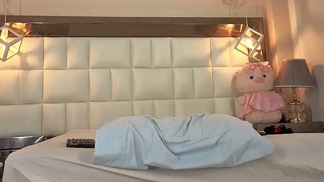 SkylerRose3 webcam