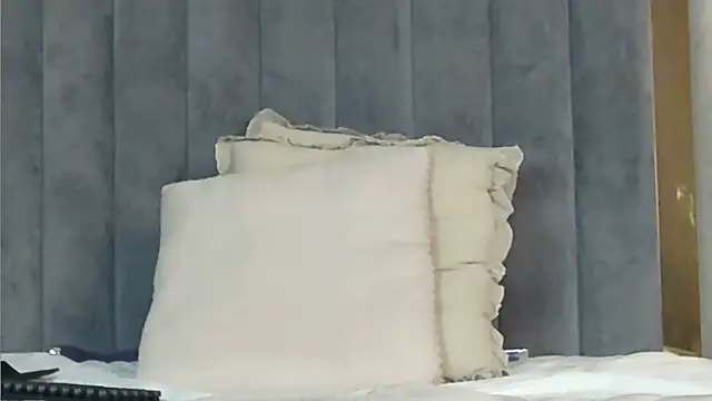 EvieBloomX webcam