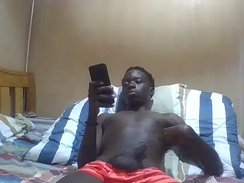 myles_erqt live cam on StripChat