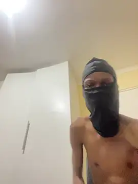 umshayiwemsebenzi live cam on StripChat