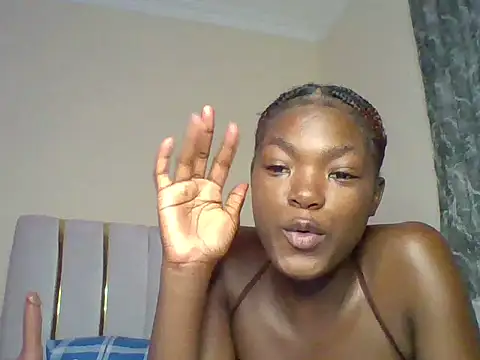 Belle_bubbles webcam
