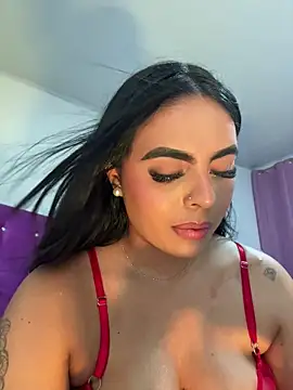 Aylin_Fox webcam