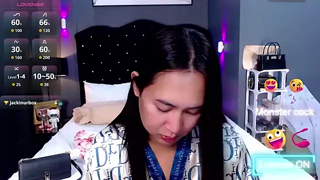 HOTTESTCANDYTS webcam