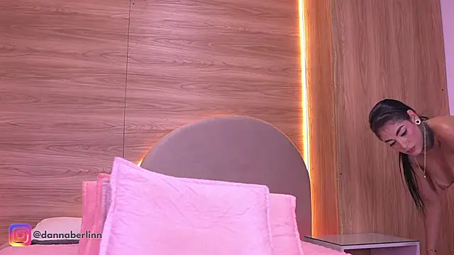 danna_berlin_ webcam