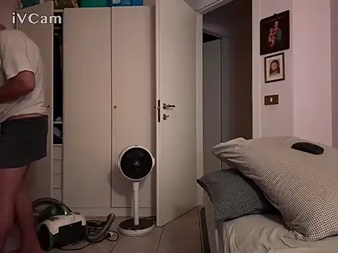 PierPesaroX live cam on StripChat