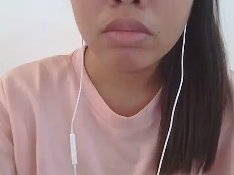 ChubbyButty live cam on StripChat