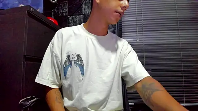 boy_bigcock24cm