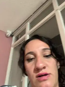 SofiaBrown_Pink