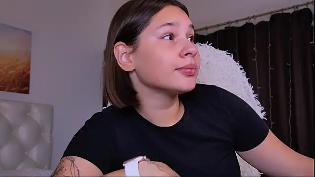 KimClarks_ webcam