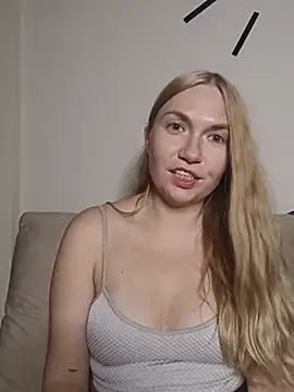 KisaVixen webcam