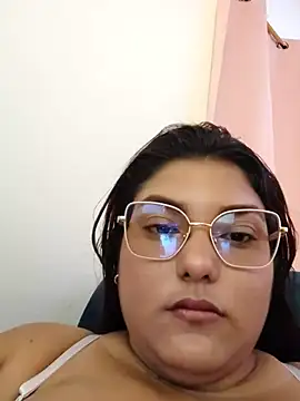 amira_sulta2 - Amira_sulta2's free webcam - UK Sex Cams