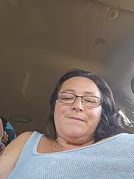 angelbaby1998 live cam on StripChat