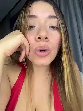 valery_mora webcam