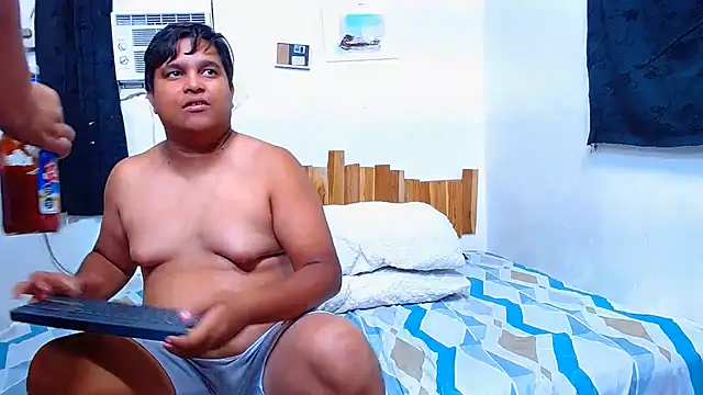 lucasandSofi webcam