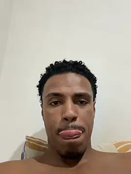LorenzoBlack27 webcam